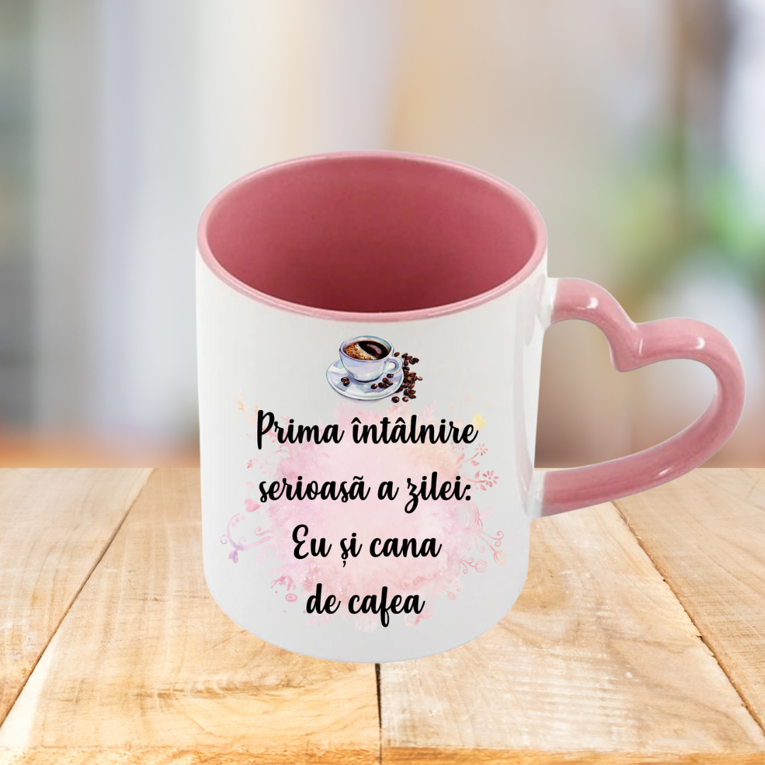 Cană inimă roz personalizată pentru iubitorii de cafea